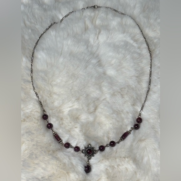 Vintage Sterling Silver Genuine Garnet Beaded Necklace - Picture 5 of 17